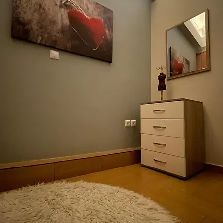 Διαμέρισμα Nemeapolis 2 *