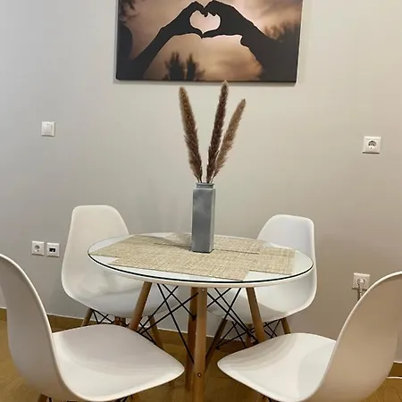 Apartment Nemeapolis 2 *